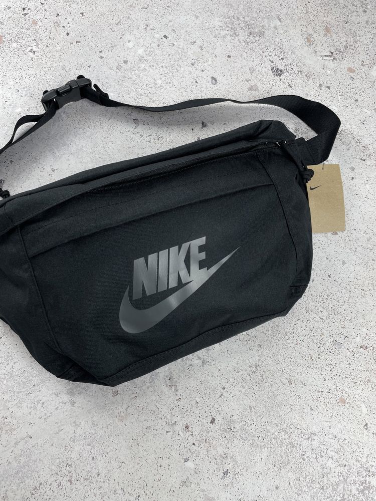 Nike Tech Hip Pack Black месенджер сумка бананка Оригінал