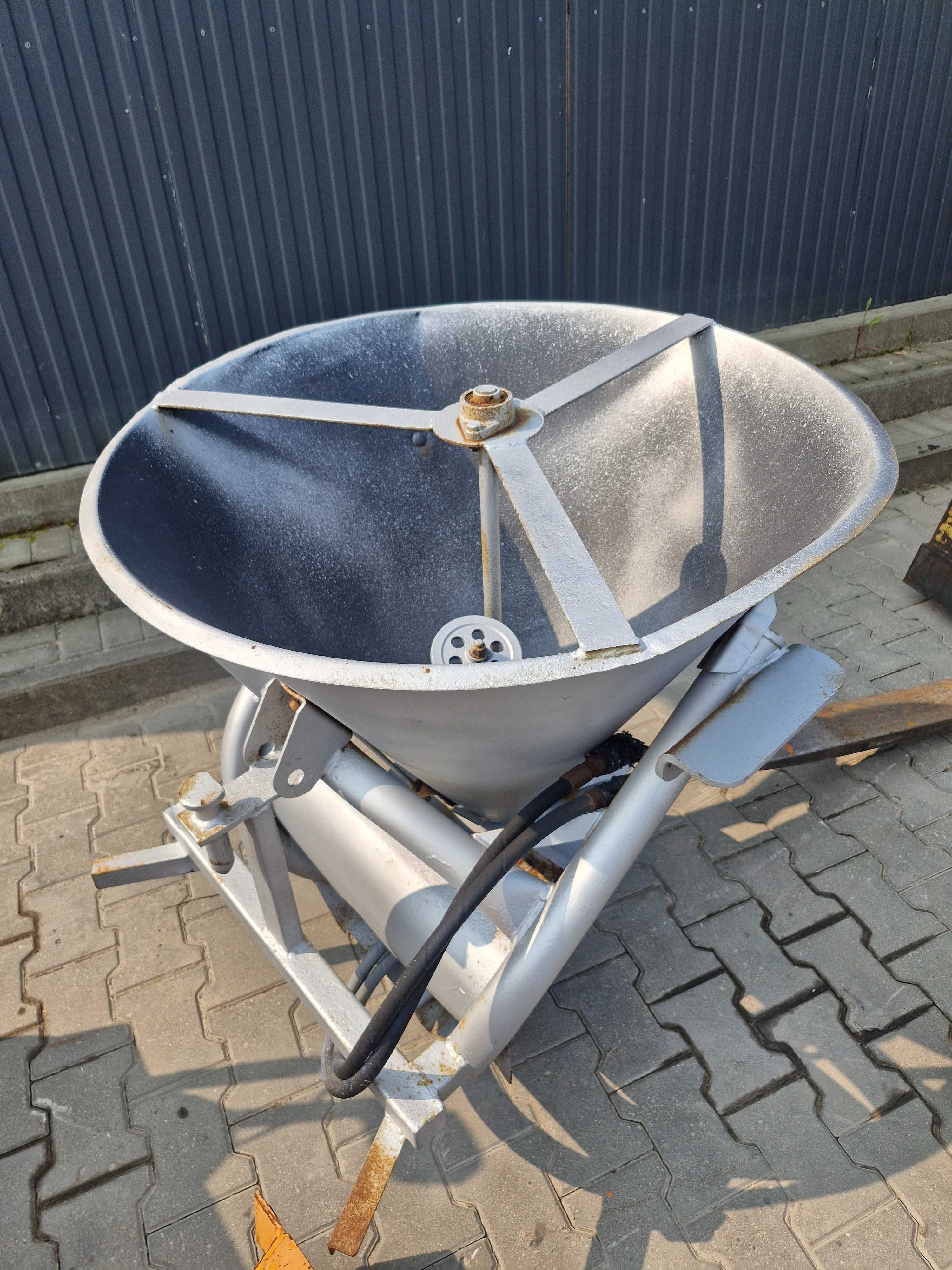 Ładowarka CASE 121B