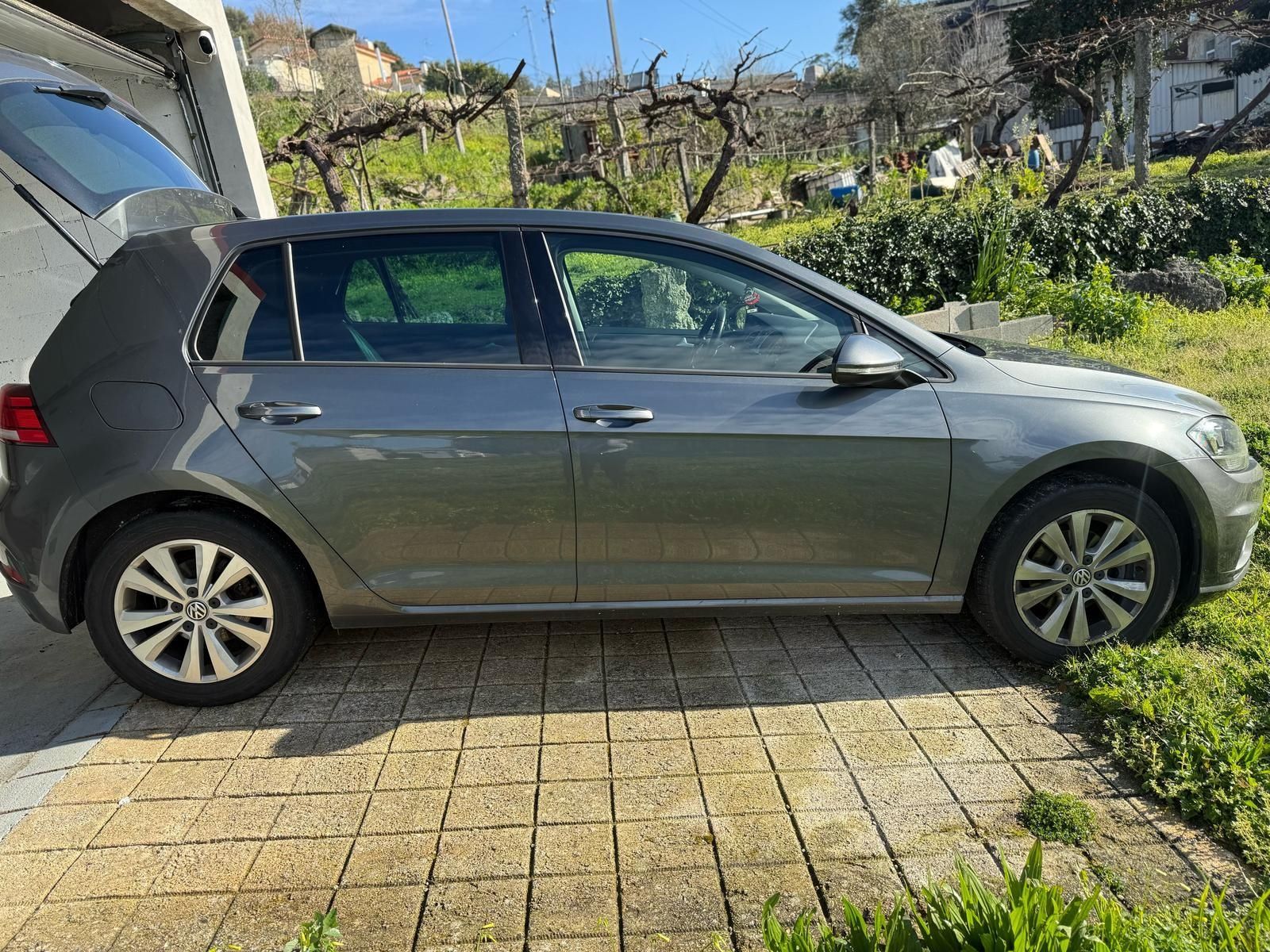 Volkswagen Golf VII