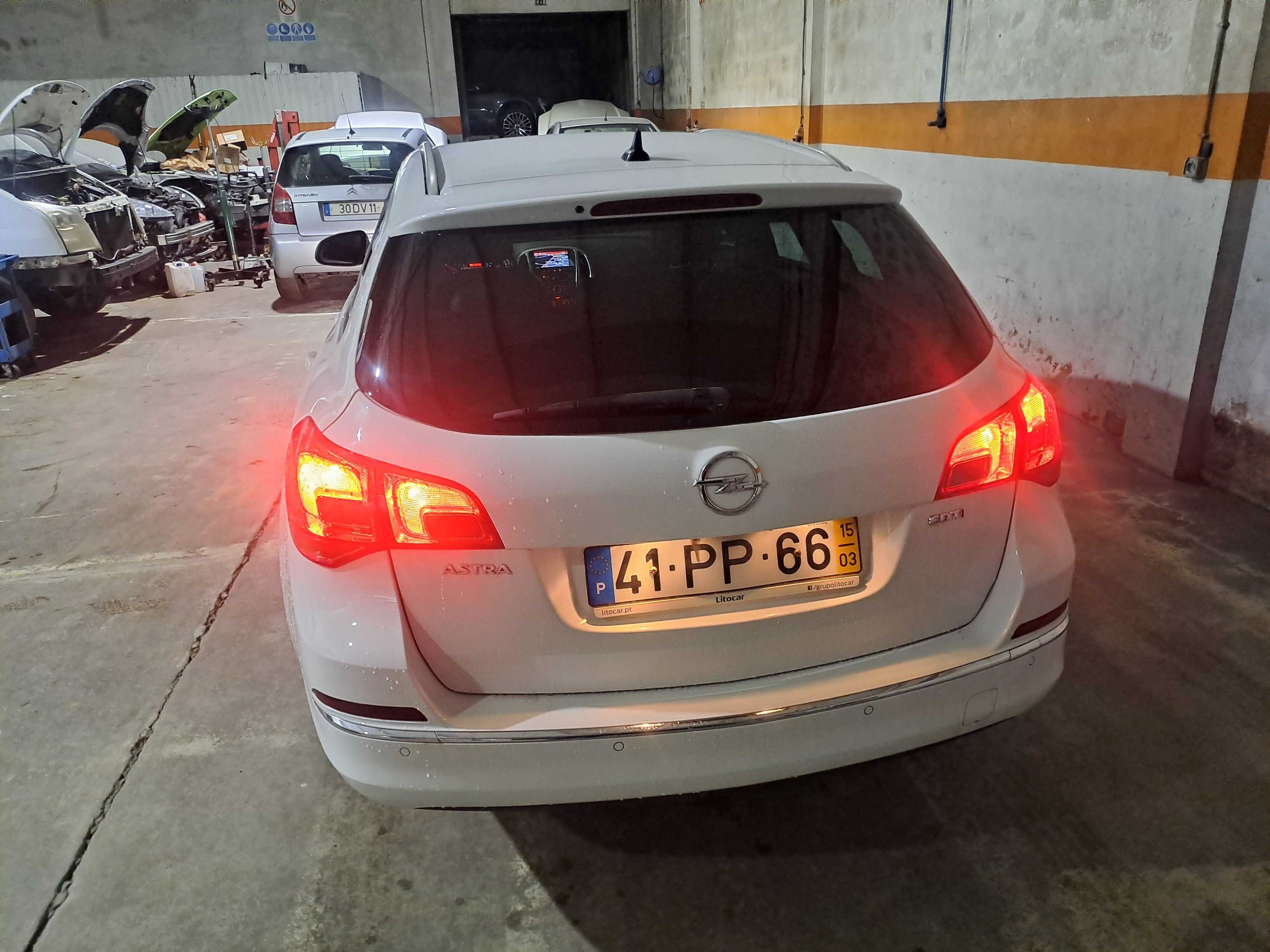 Vendo carro Opel Astra como novo