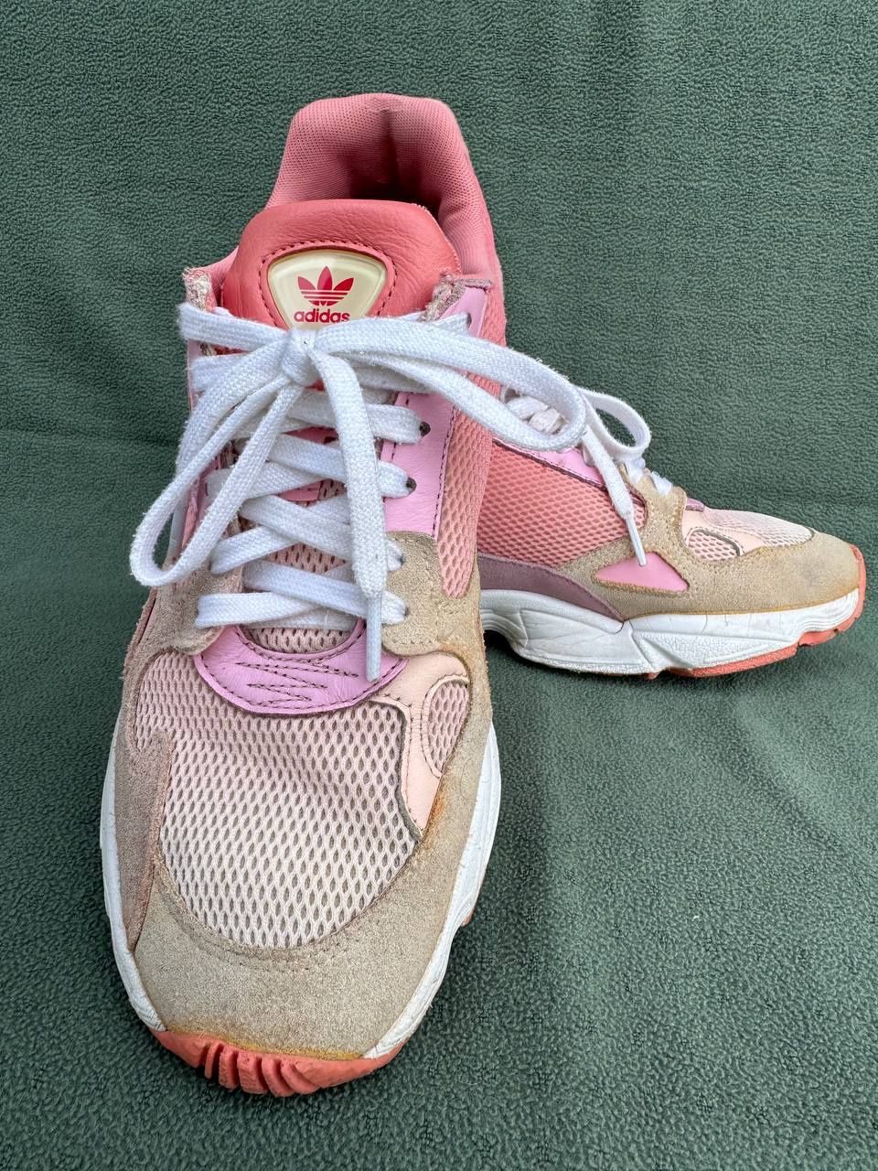 кросівки Adidas Falcon