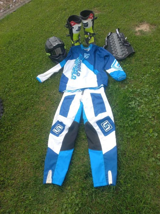 Cross suzuki + strój