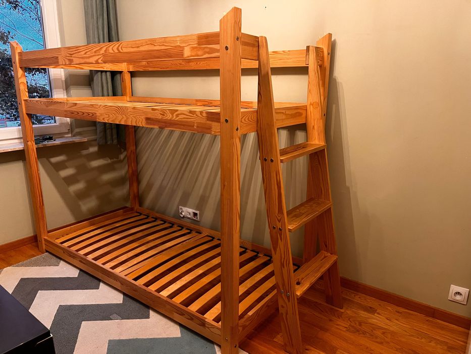 Łóżko piętrowe „domek” 180x80 cm