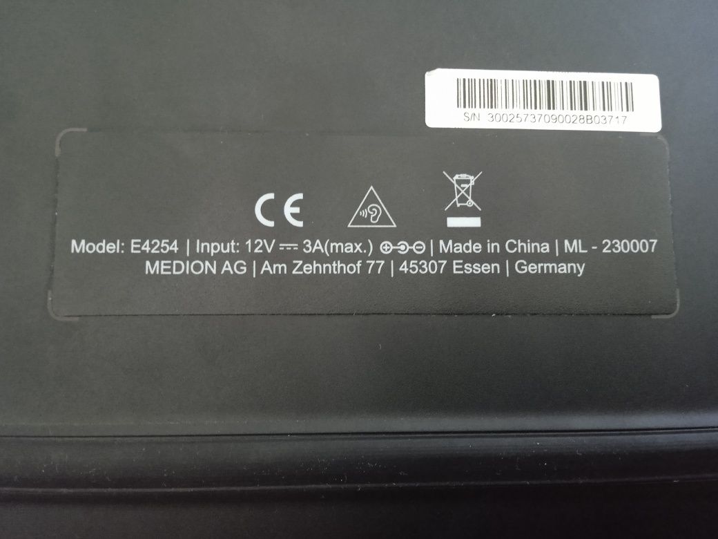 Laptop Medion E4254