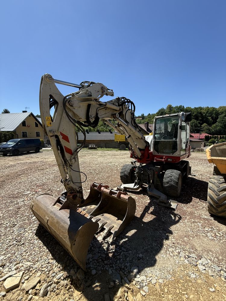 Koparka kołowa Takeuchi TB295w