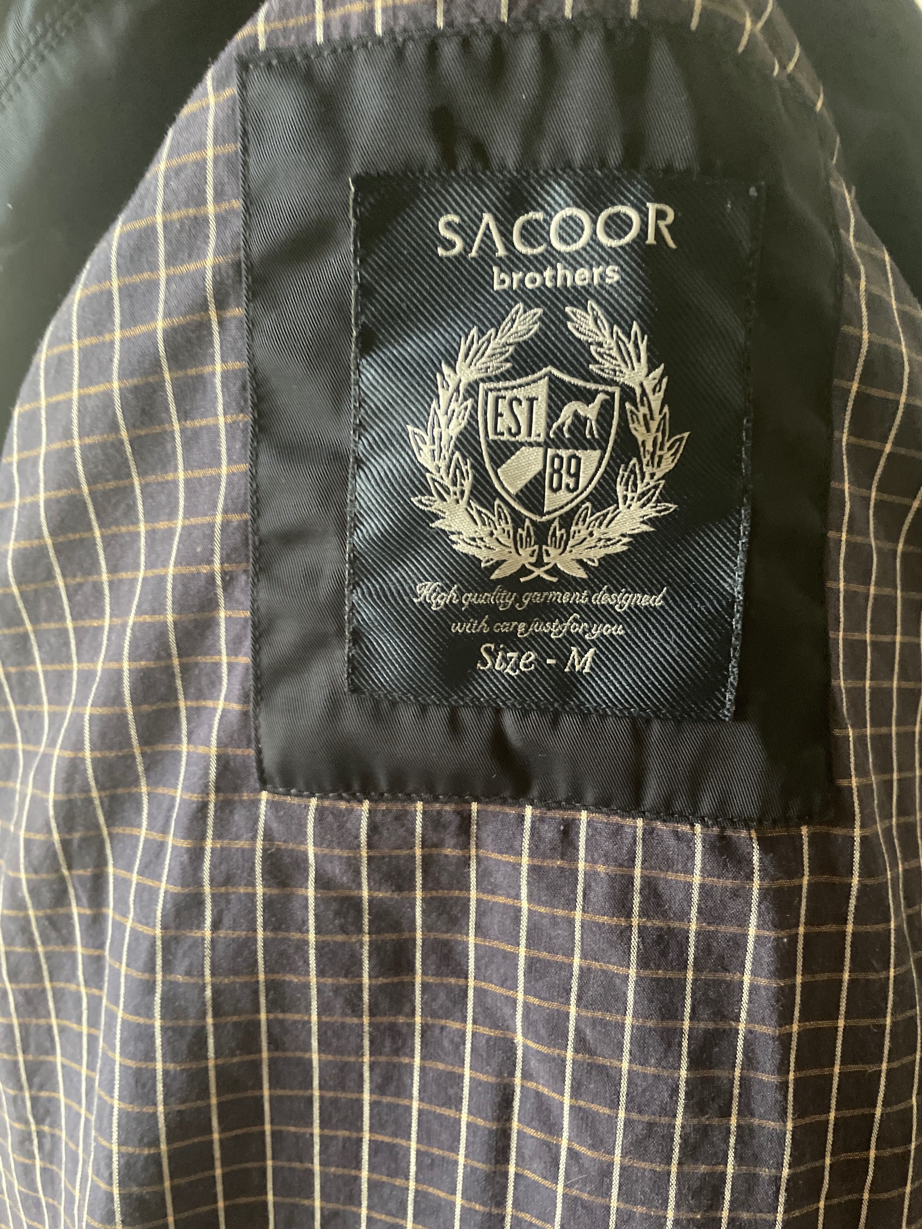 Gabardine azul escuro