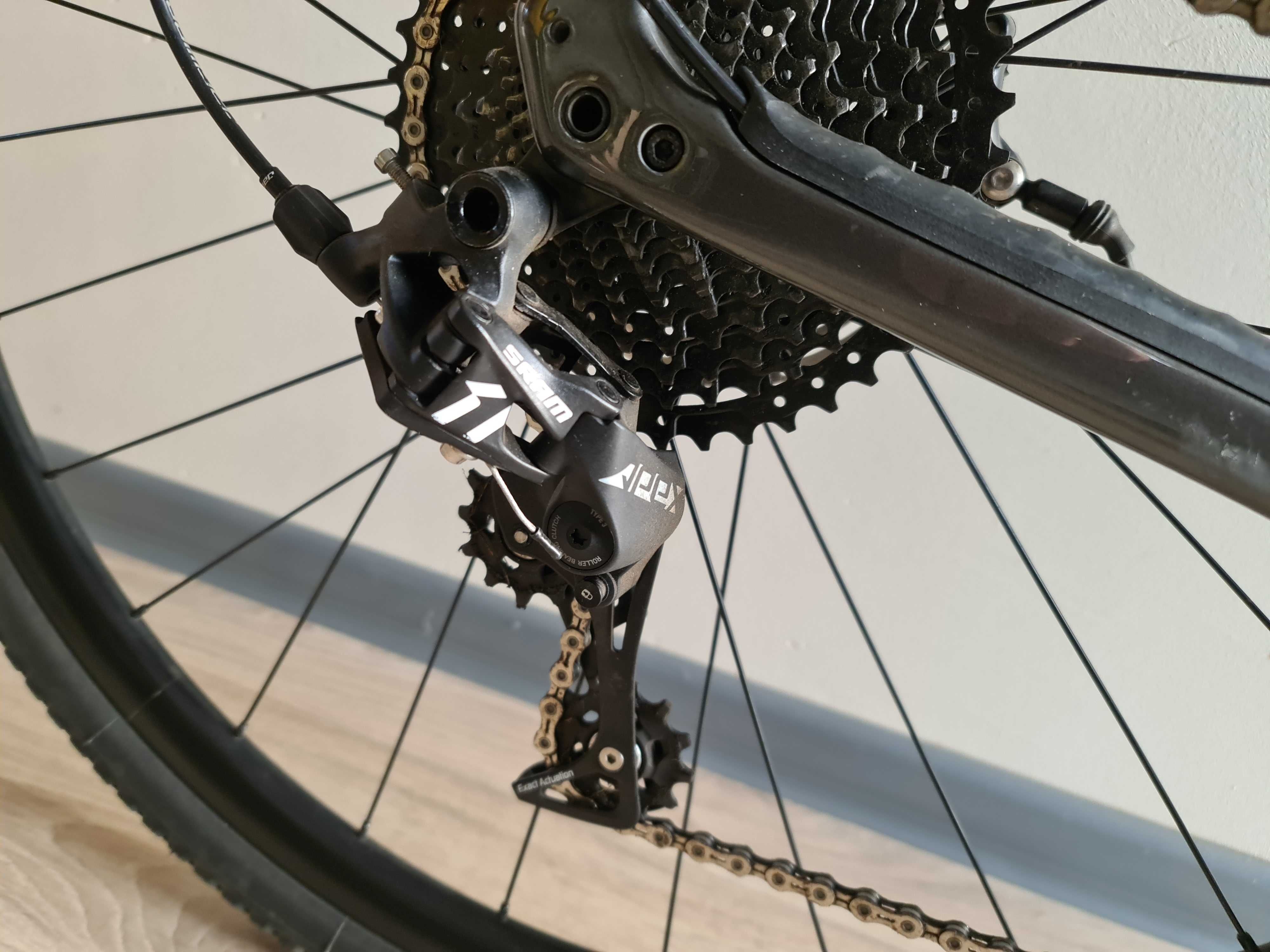 Specialized diverge base carbon gravel rozmiar 54 M