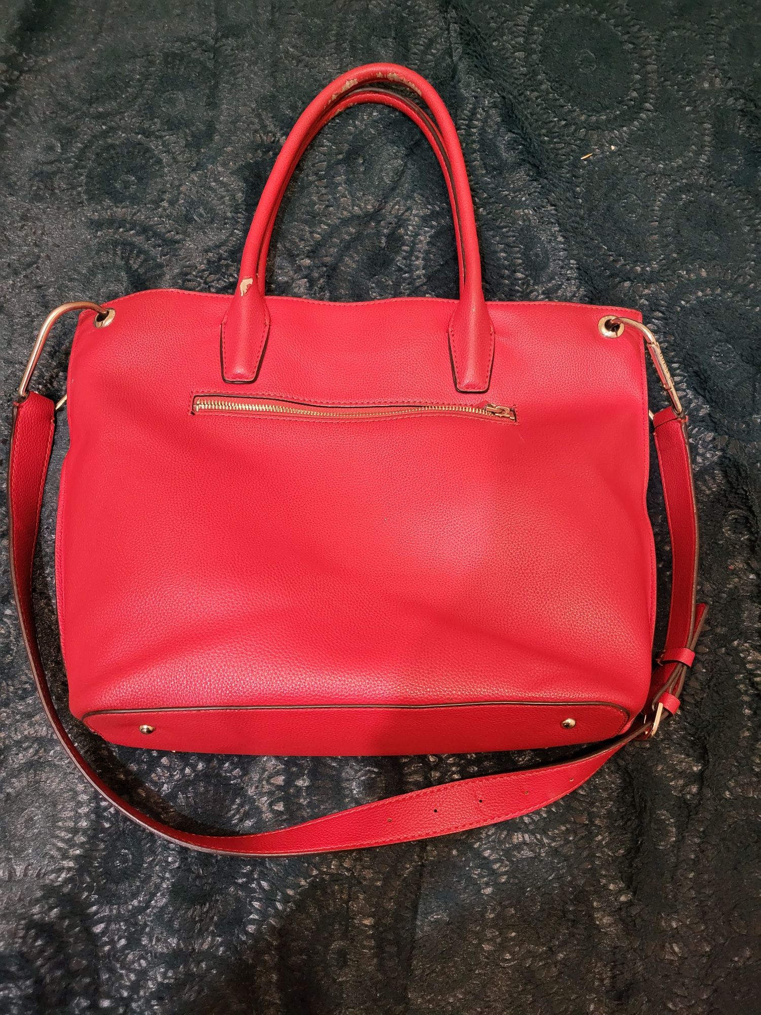 Czerwona torebka shopper Guess