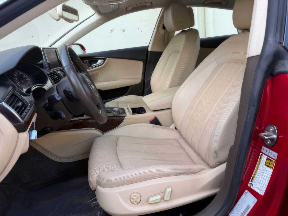 Audi A7      2013