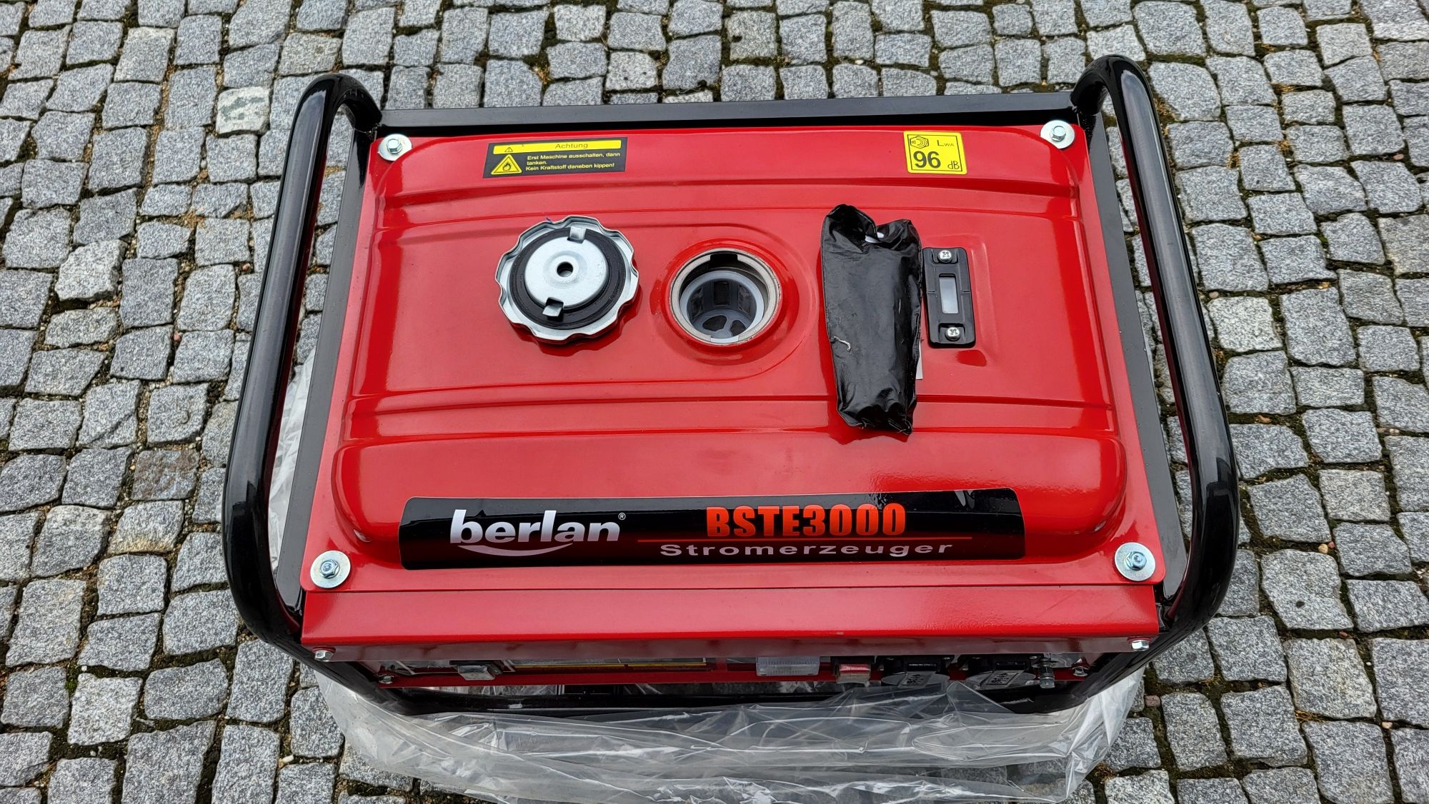 Agregat prądotwórczy 2.8 kW/3.8 KM