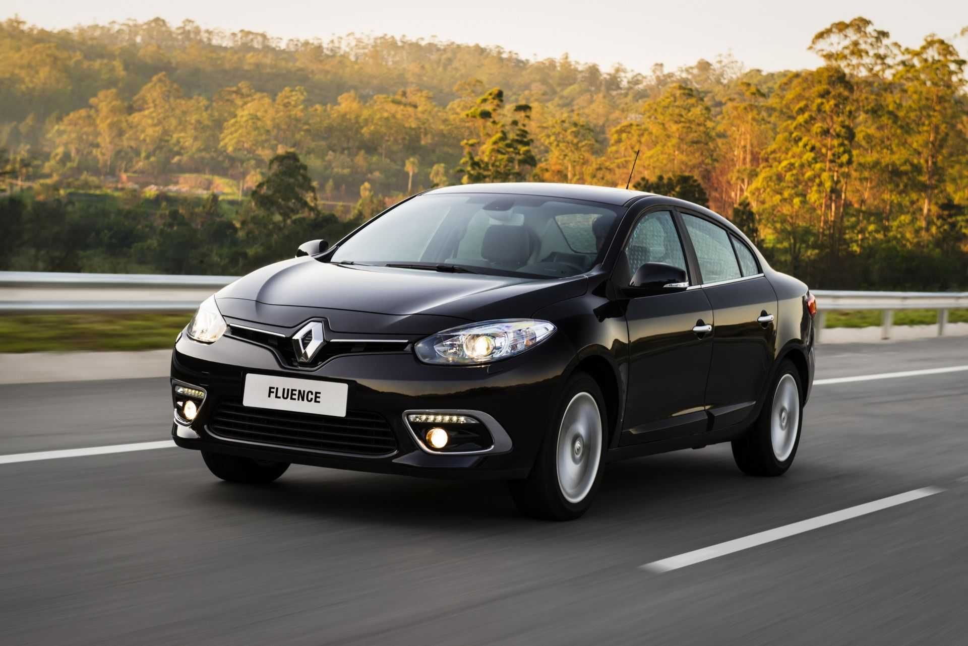 Комплект оригинальных резинових ковриков Renault Fluence (2009-2015)