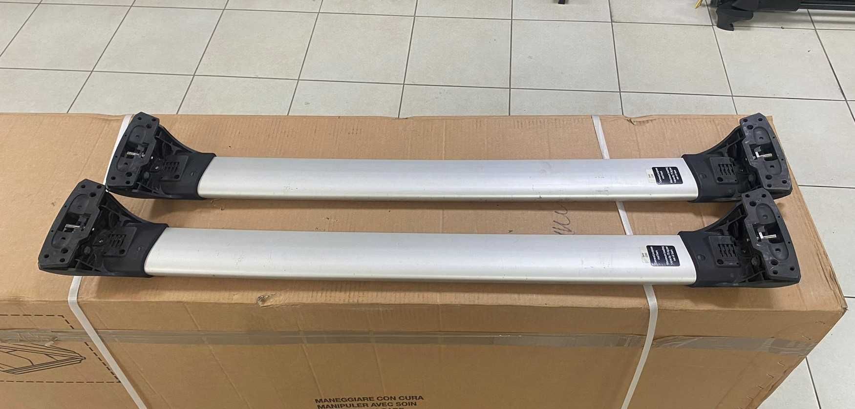 Багажник Yakima Whispbar Prorack Flush Rail Throu на дах авто БУ