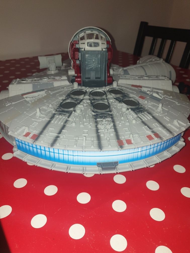 Milenium Falcon versão Nerf