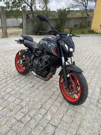 Yamaha mt 07 Akrapovic