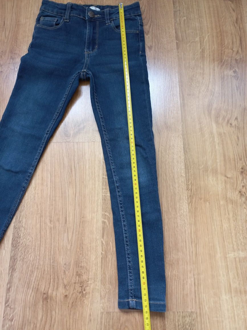 Spodnie jeansowe 134