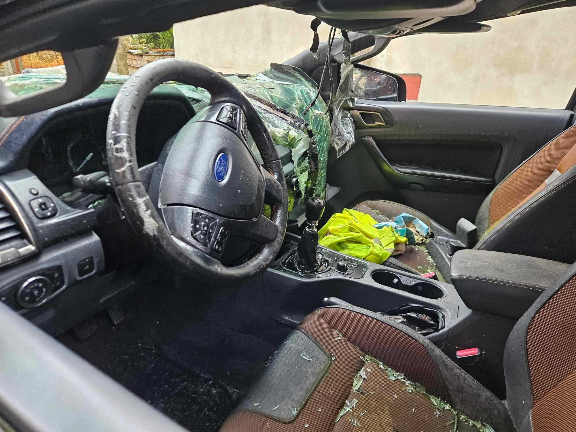 ford ranger 3.2 tdci silnik skrzynia WILDTRAK poduszki drzwi koła most