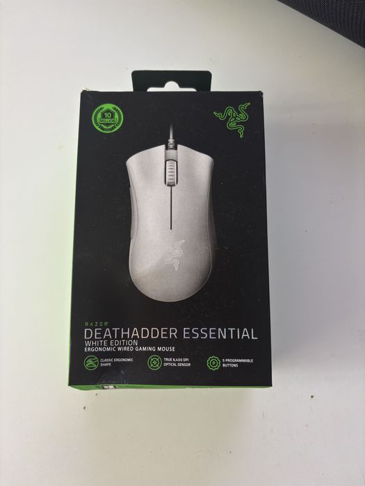 Myszka gamingowa Razer DeathAdder Essentia