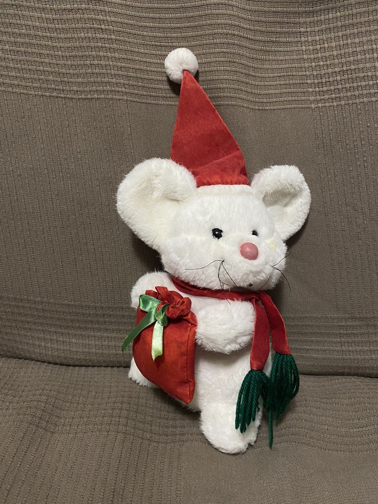Maskotka biała myszka Święty Mikołaj 25 cm