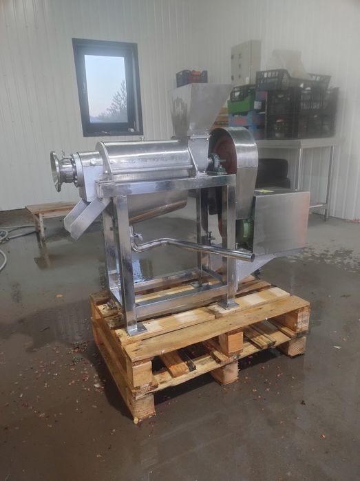 Sokowirówka wyciskarka przemysłowa prasa do owoców