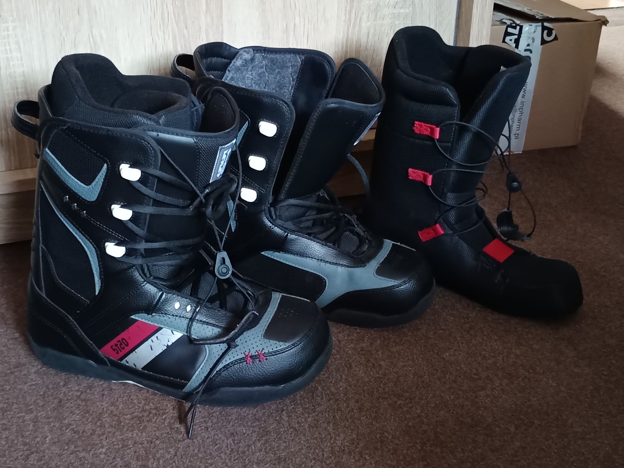 Buty snowboardowe 43,5