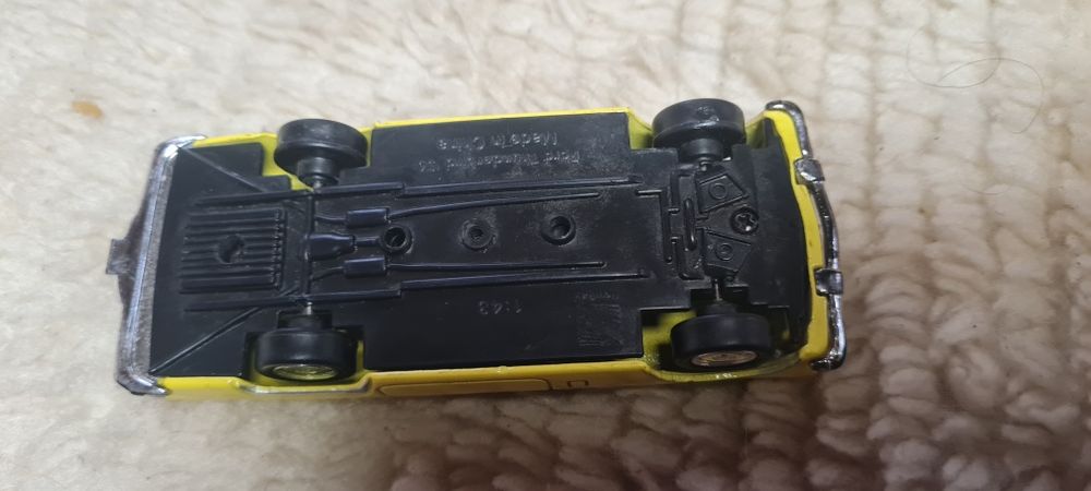 Модель автомобиля Ford Thunderbird 1955 года,статуэтка, sharp