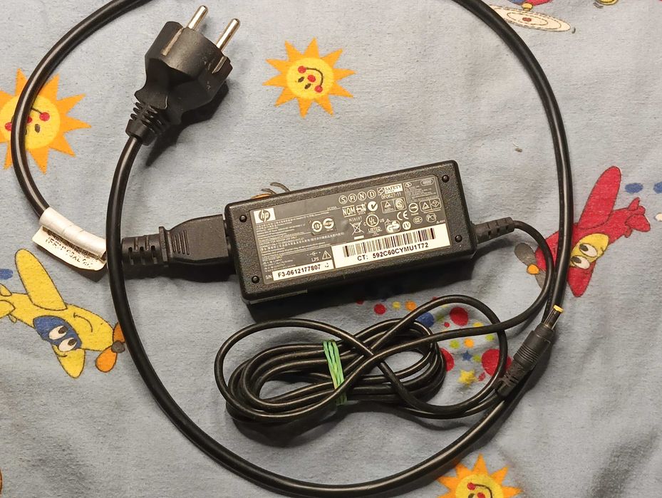 Блок живлення питания зарядне до ноутбука HP 18.5V 3.5A (4.8×1.7mm)