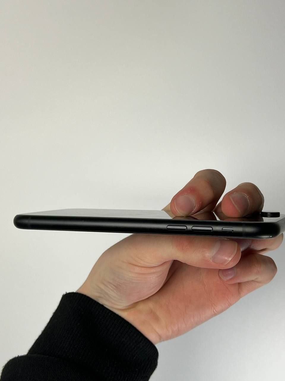 Iphone XR Black оплата частинами 64gb 128gb 256gb