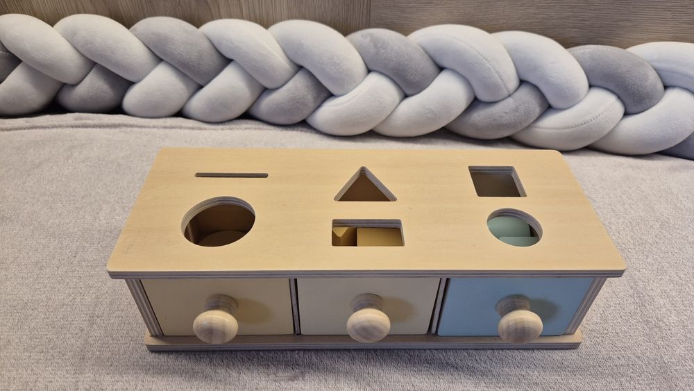 Pudełko na kształty montessori sorter szufladki