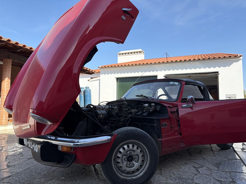 Triumph Spitire de 1974. Completamente revisionado. 1300cc