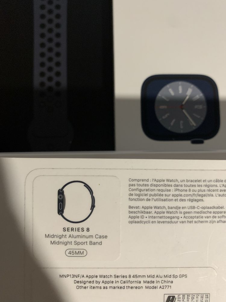 Apple Watch Series 8