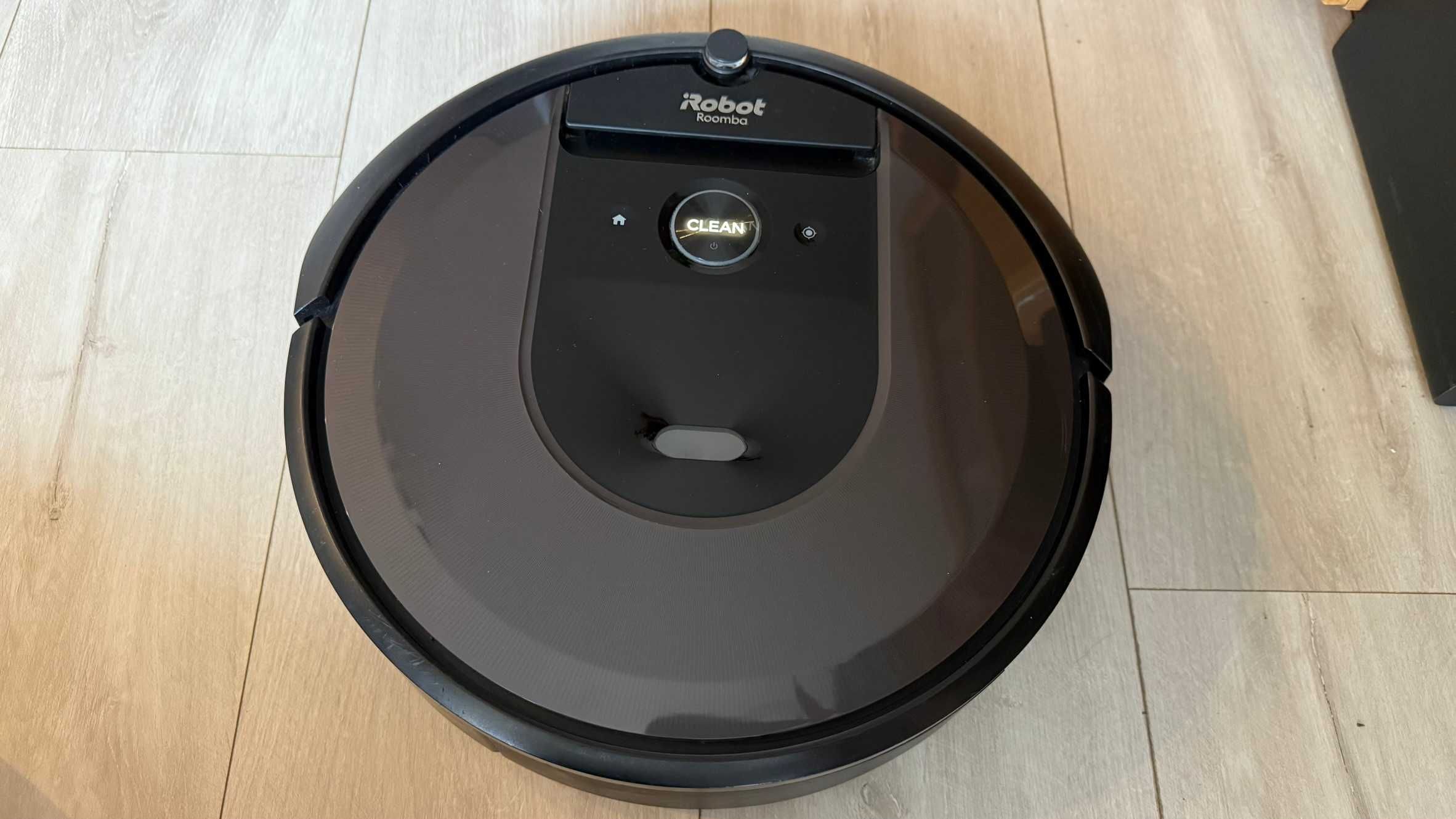 IROBOT Roomba i7+ z dodatkami plus Braava Jet M6 mopowanie, ZESTAW !!