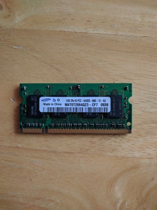 Memória RAM SAMSUNG 1GB 2Rx16 PC2-6400S 666 12 A3