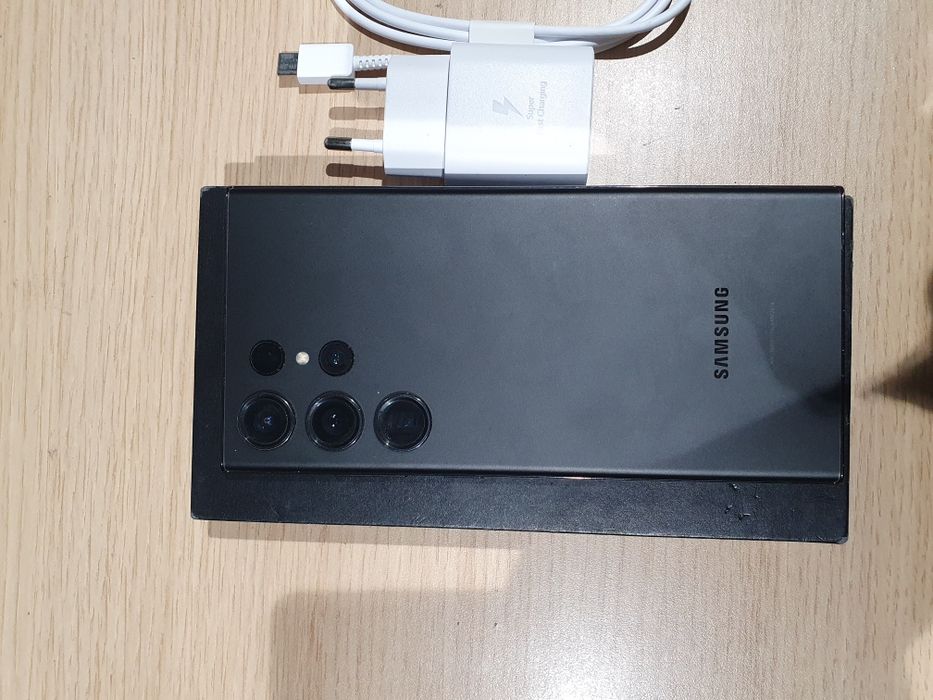 Продам Samsung Galaxy S23 Ultra SM-S918B/DS 8/256GB.