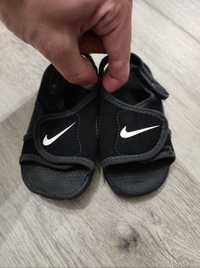 Sandaly nike wkladka dł. ok 12,5 cm, czarne