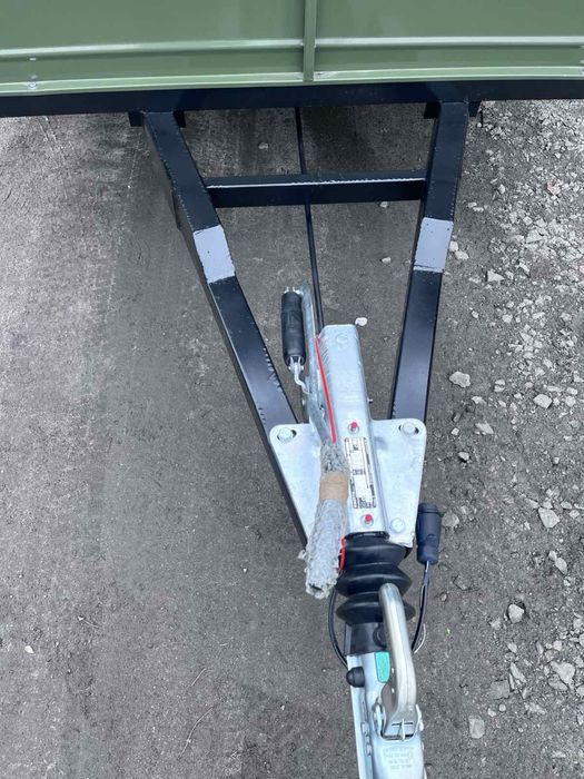 Двовічний  причіп Дніпро-250 з гальмами на 2т