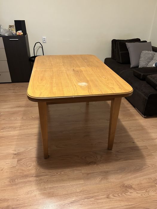 Stół rozkladany na 10/12 osób drewno