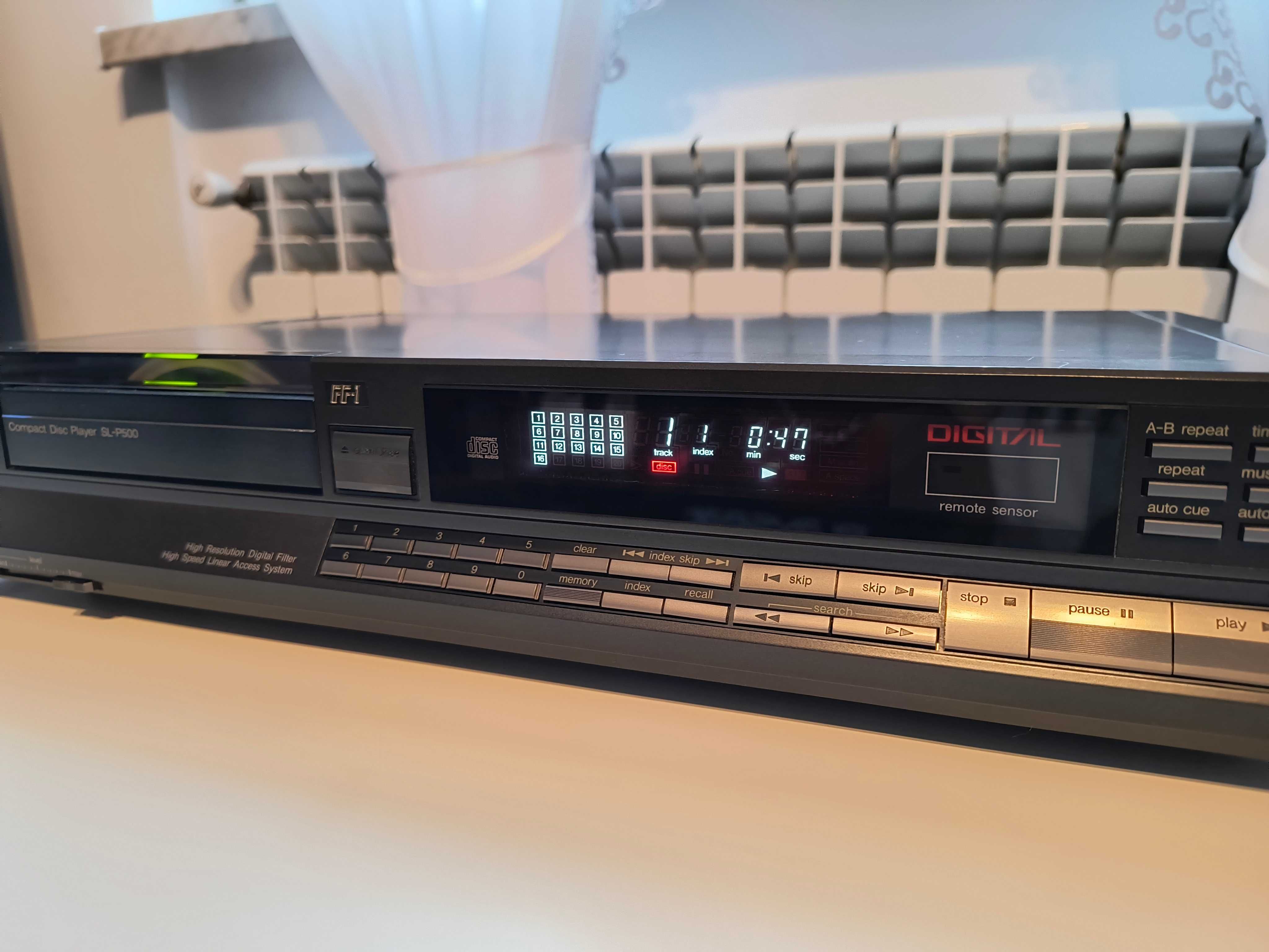 Odtwarzacz CD Technics SL-P500 Pilot
