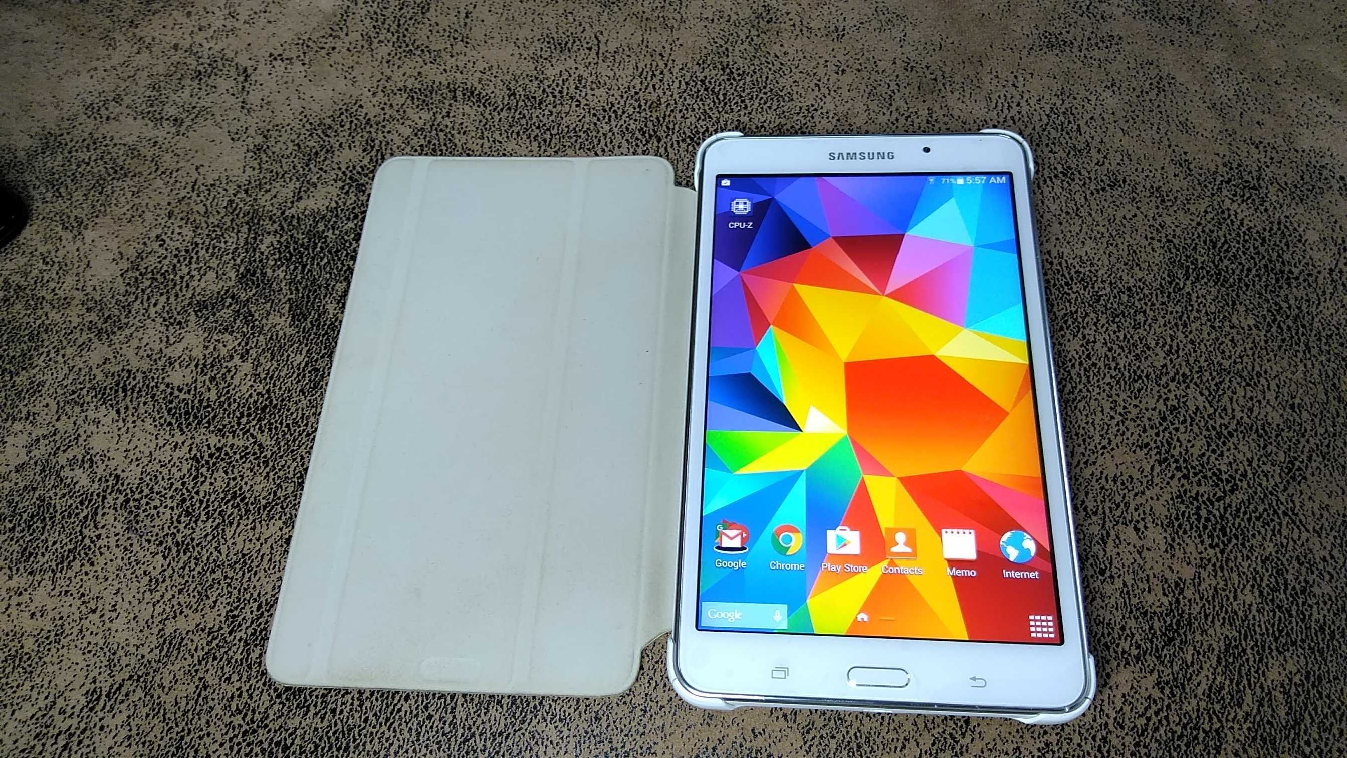 Samsung Galaxy Tab4 -4 ядерний як новий