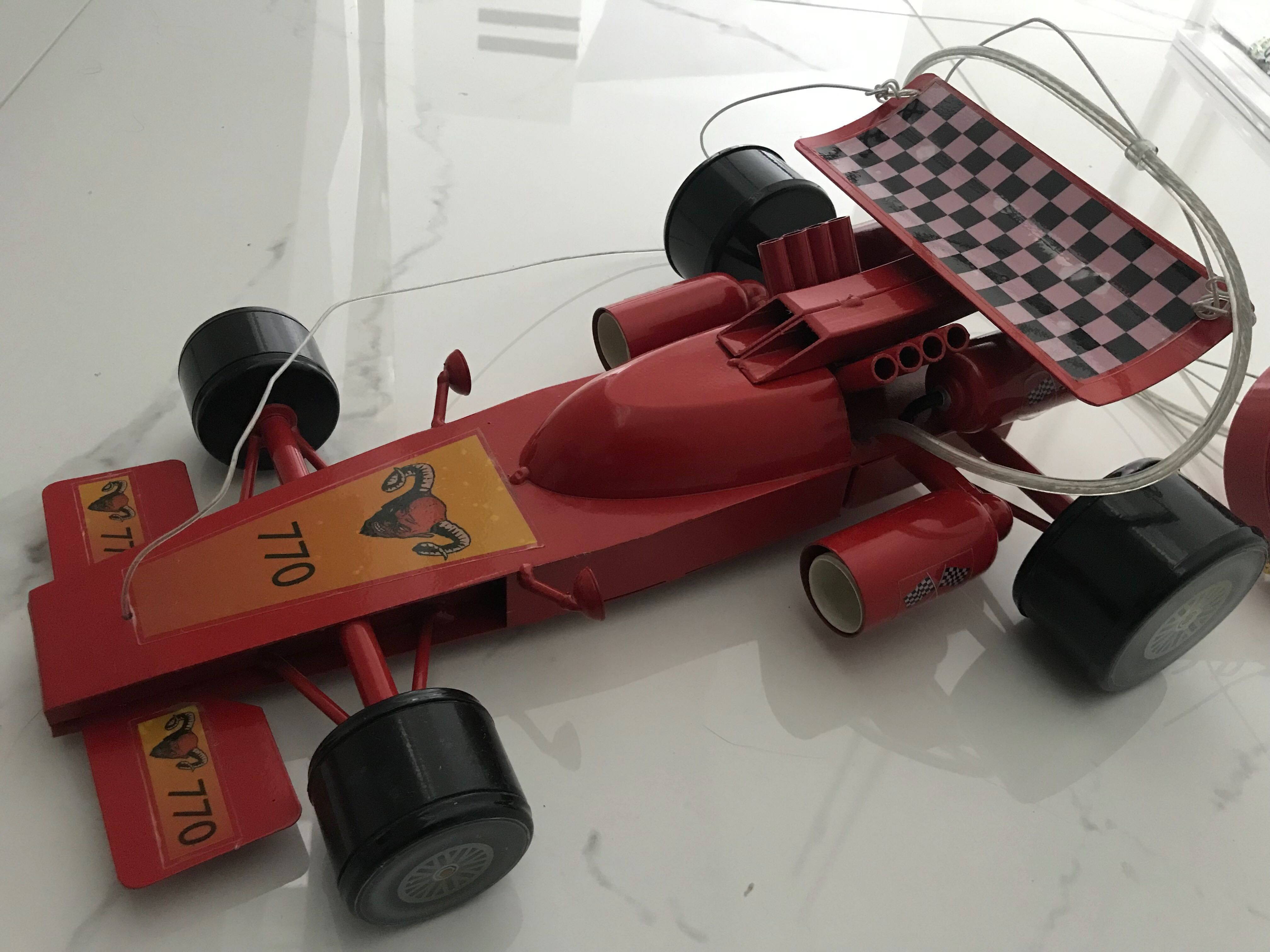 Żyrandol metalowy  - samochód F1