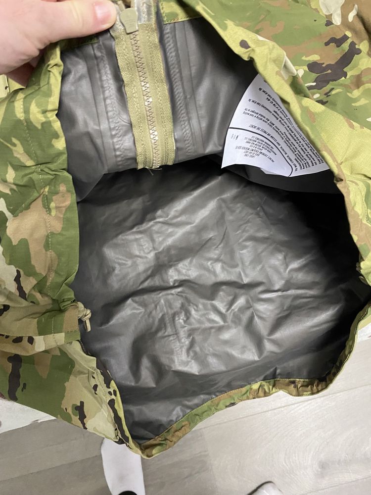 ECWCS gen3 level 6 ocp scorpion multicam gore tex L/Long