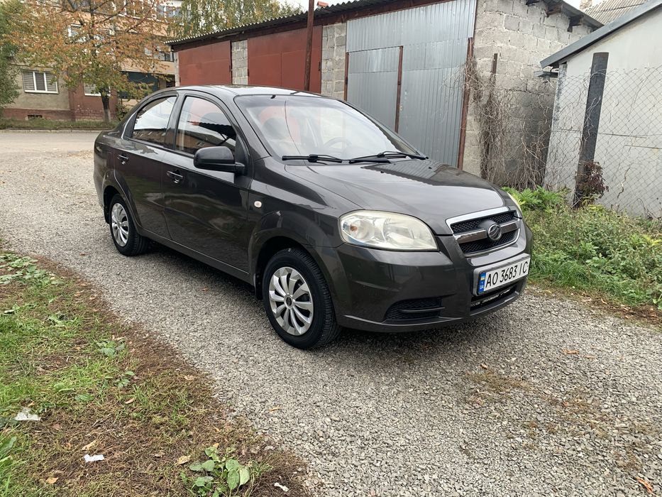 Продажі авео 3 у хорошому стані