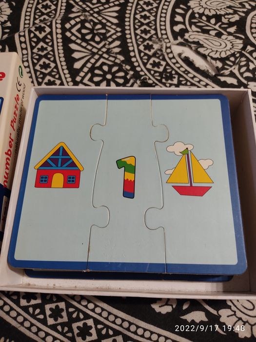 Puzzle de madeira aprender números