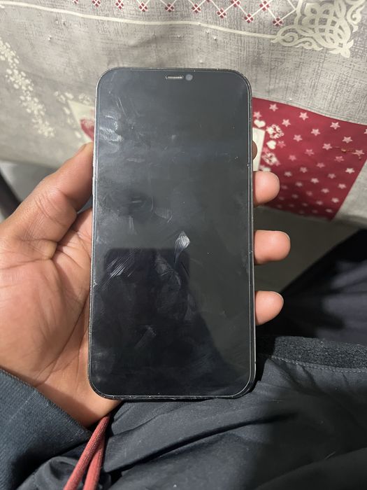 Iphone 12 pro max 512g e samsung a12 128g