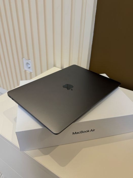 MacBook Air M1 90% акамулятор , 13 дюймів, ідеальний стан