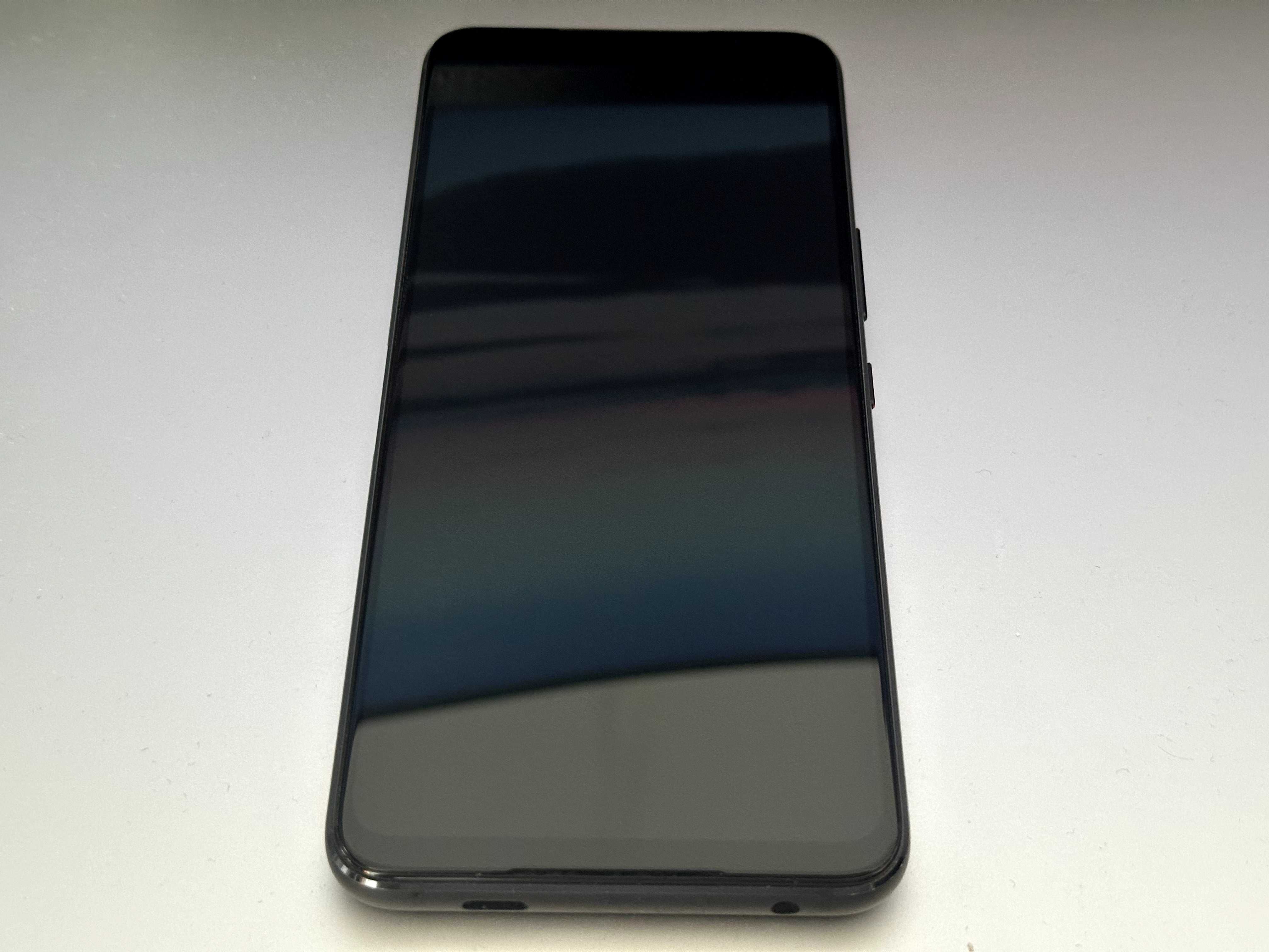 Rog Phone 5 12/256