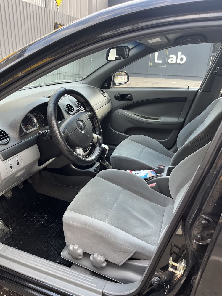 Chevrolet Lacetti ориганалный пробег 93 тыс