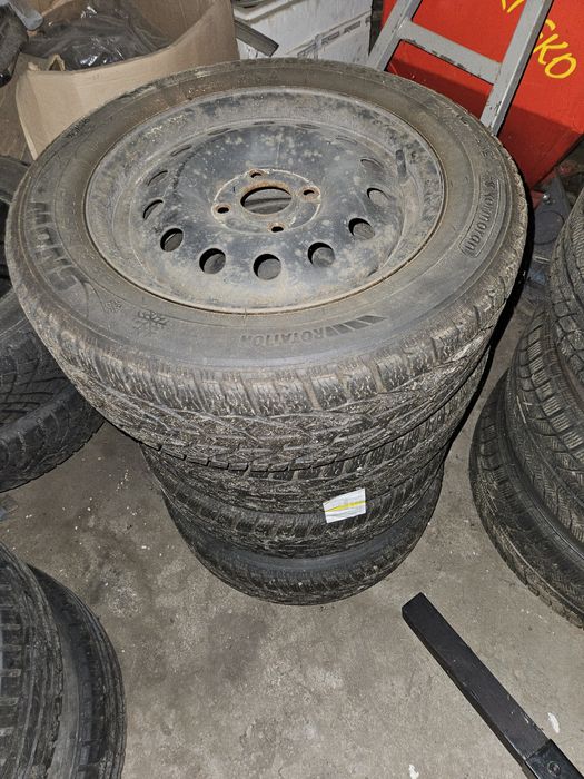 Koła zimowe Ford  Focus Mk1 ładne 195/60 R15  4x108 Fiesta