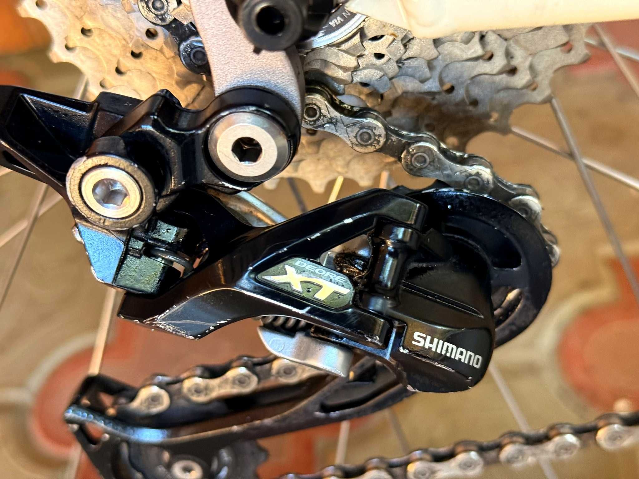 Велосипед CANYON 26"M-L" Shimano DEORE XT, ROCK SHOX Воздух Germany