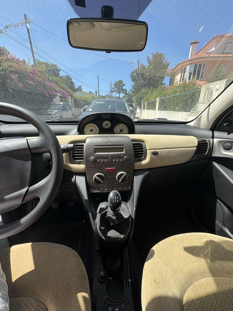 Lancia Ypsilon 1.2 (2004) – 167.024 km – Para reparar