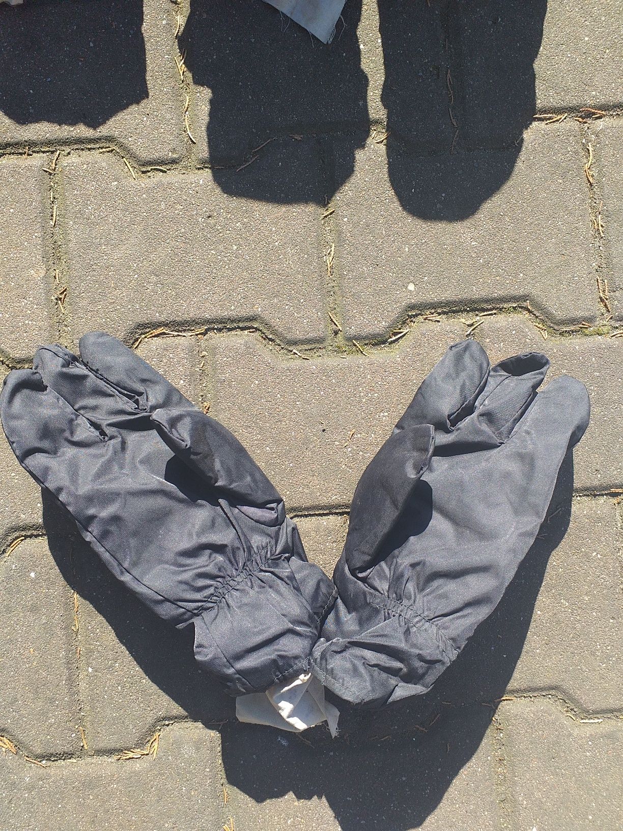 Rękawice czteropalcowe czarne,militaria,demobil,PRL,OC,ochrona